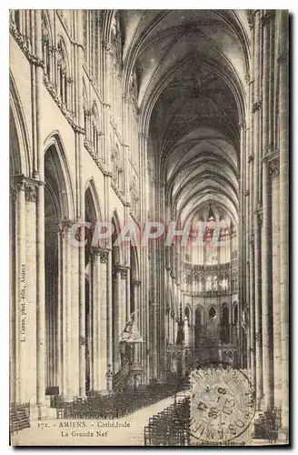 Cartes postales Amiens cathedrale la Grande Nef