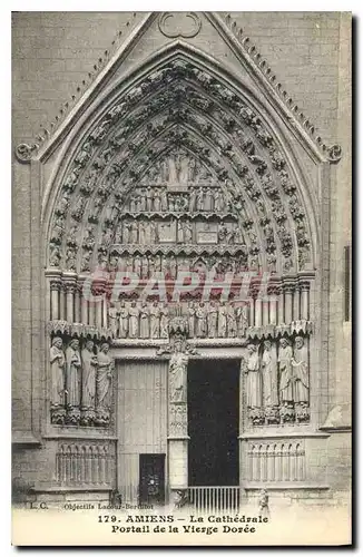 Ansichtskarte AK Amiens la cathedrale portail de la Vierge Doree