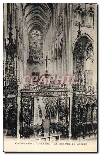 Cartes postales Cathedrale Amiens Le Nef vue du choeur