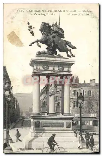 Cartes postales Clermont Ferrand (P de D) Statue de Vercingetorix et rue Blattin