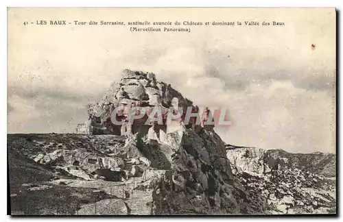 Ansichtskarte AK Les Baux Tour dite Sarrasine sentinelle avancee du Chateau et dominant la Vallee des Baux (Merve