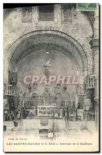 Cartes postales les Saintes Maries de la Mer Interieur de la Basilique