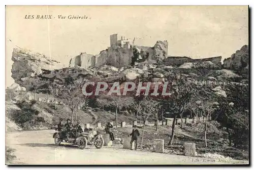 Cartes postales Les Baux Vue generale Automobile