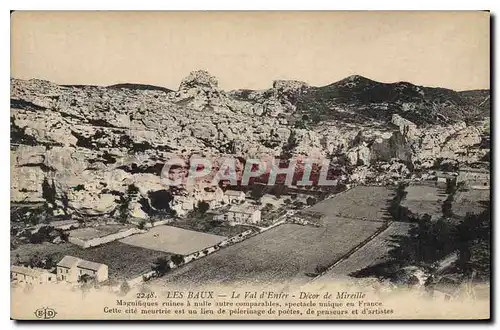 Cartes postales Les Baux Le Val d'Enfer decor de Mireille