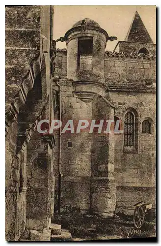 Cartes postales La Douce France Paysages et Pierres de Provence Les Baux (B du R) La Lanterne des Morts