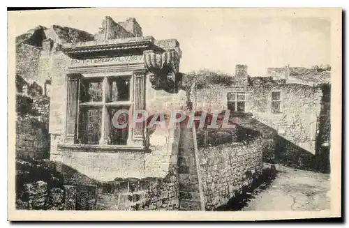 Cartes postales Les Baux Restes d'un temple protestant