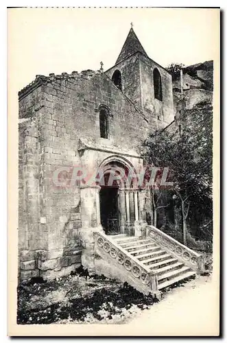 Cartes postales Les Baux Eglise St Vincent contenant des Vestiges des Xe XIIE XIVe XVe et XVIe siecles