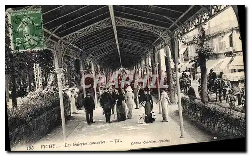 Cartes postales Vichy Les Galeries couvertes