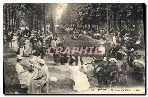 Cartes postales Vichy Un Coin du Parc