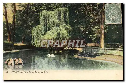 Cartes postales Vichy Un coin du Parc