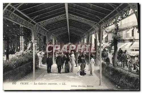 Cartes postales Vichy Les Galeries couvertes