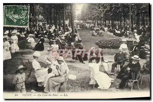 Cartes postales Vichy Un coin du Parc