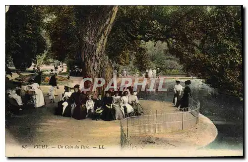 Cartes postales Vichy Un coin du Parc