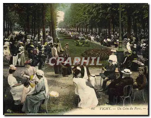 Cartes postales Vichy Un coin du Parc