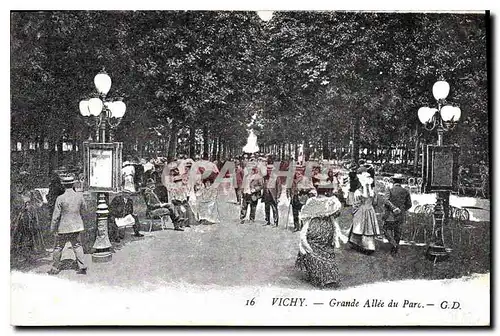 Cartes postales Vichy Grande Allee du Parc