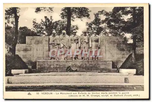 Cartes postales Verdun Le Monument aux Enfants de Verdun morts pendant la guerre Militaria