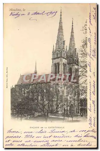 Cartes postales Moulins Facade de la Cathedrale