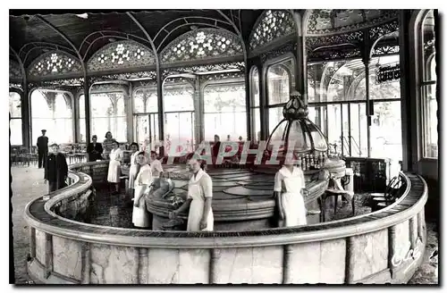 Ansichtskarte AK Vichy (Allier) Source Chamel Temperature