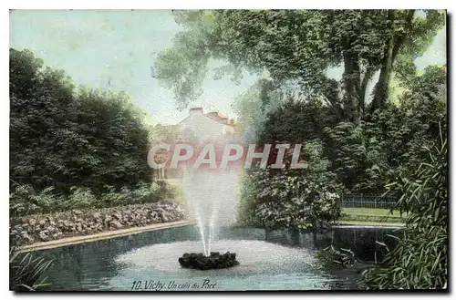 Cartes postales Vichy Une coin du Parc