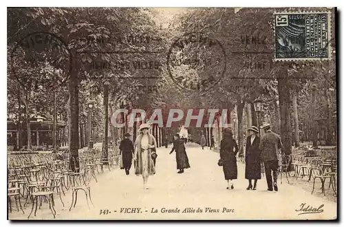 Cartes postales Vichy La Grande Allee du Vieux Parc