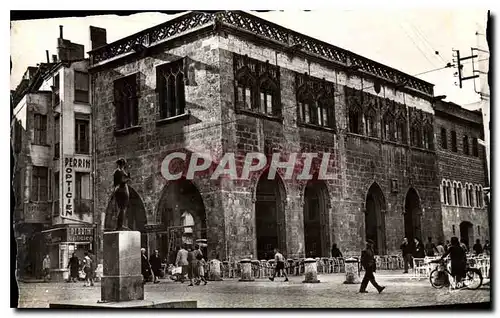 Cartes postales moderne Perpignan (Pyrenees Orientales) La Loge de Mer et Une Statue de Maillot