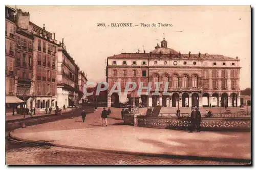 Cartes postales Bayonne Place de Theatre