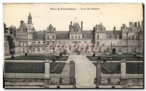 Cartes postales Palais de Fontainebleau Cour des Adieux