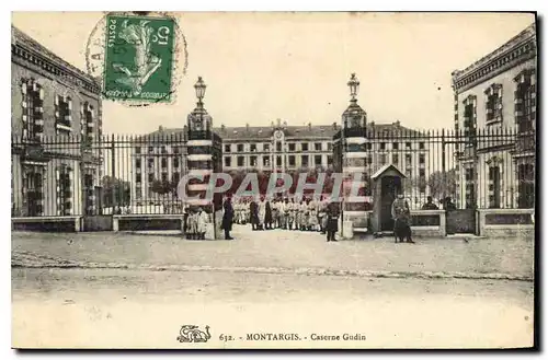 Cartes postales Montargis Caserne Gudin Militaria