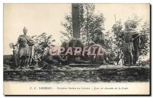 Ansichtskarte AK Lourdes Treizieme Station du Calvaire Jesus est descendu de la Croix