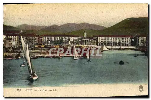 Cartes postales Nice Le Port