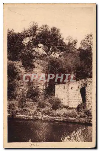 Cartes postales Rochechouart Hte Vienne Roc du Boeuf et Pont sur la Graine