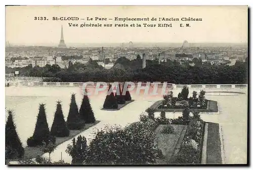 Cartes postales Saint Cloud Le Parc Emplacement de l'Ancelen Chateau Vue generale sur Paris et la Tour Eiffel