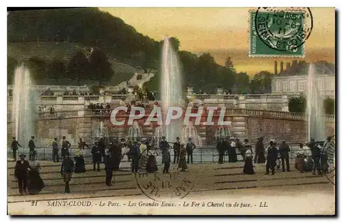 Cartes postales Saint Cloud Le Parc Les Grandes Eaux Le Fer a Cheval vue de face