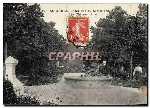 Cartes postales Asnieres Interieur du Cimetiere des Chiens