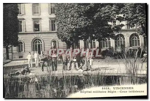 Cartes postales Vincennes Hopital militaire Begin Cour Interieure Militaria