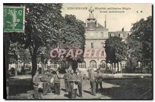 Cartes postales Vincennes Hopital militaire Begin Cour Interieure Militaria