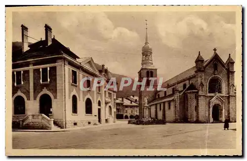 Cartes postales Thones L'Eglise et la Poste