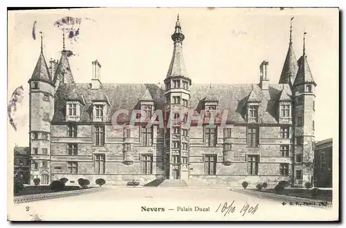 Cartes postales Nevers Palais Ducal