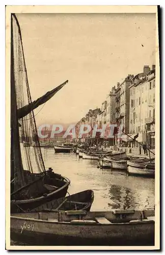 Ansichtskarte AK Toulon Var Un coin du Port Bateaux