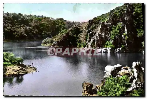 Ansichtskarte AK La Creuse Pittoresque Le Confluent de la Cruise et de la Sedekke devant le Rocher des Flleuses