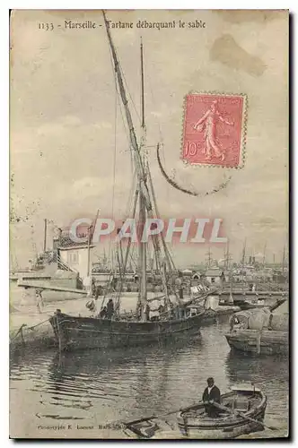 Cartes postales Marseille Tartane debarquant le Sable Bateau