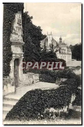 Cartes postales Chenonceaux Le Chateau Perspective vers les Communs