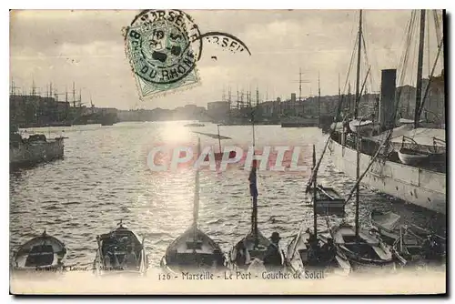 Cartes postales Marseille le port Coucher de Soleil