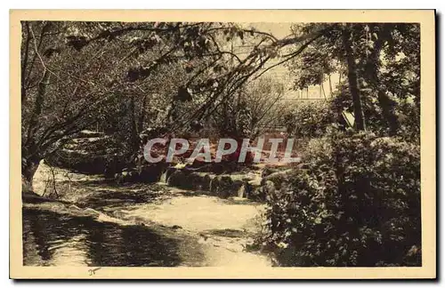 Cartes postales Pont Aven l'Aven et Bois d'Amour