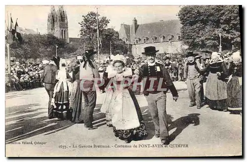 Cartes postales La Gavotte Bretonne Costumes de Pont Aven et Quimper