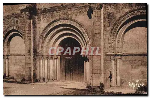 Cartes postales Architecture religieuse de Poitou de l'Abbaye de Nieul sur l'Autize Vendee fondee en 1068 par Gu