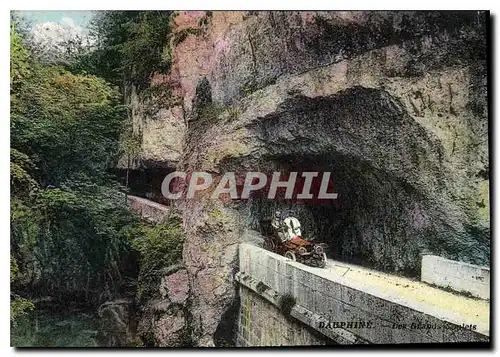 Cartes postales Dauphine Les Grands Goulets Automobile