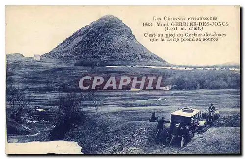 Cartes postales Les Cevennes Pittoresque Mont Gerbier des Joncs (1551 m d'alt) C'est au pied du Gerbier des Jonc