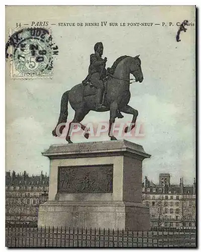 Cartes postales Paris Statue de Henri IV sur le Pont Neuf