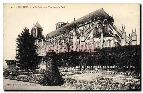 Ansichtskarte AK Bourges La Cathedrale Vue laterale Sud